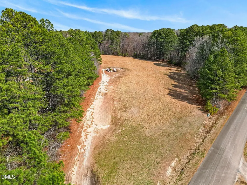 9824 Horton Road New Hill NC 27562