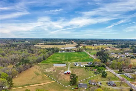 31 Chasewood Drive Angier NC 27501