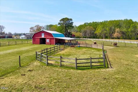31 Chasewood Drive Angier NC 27501