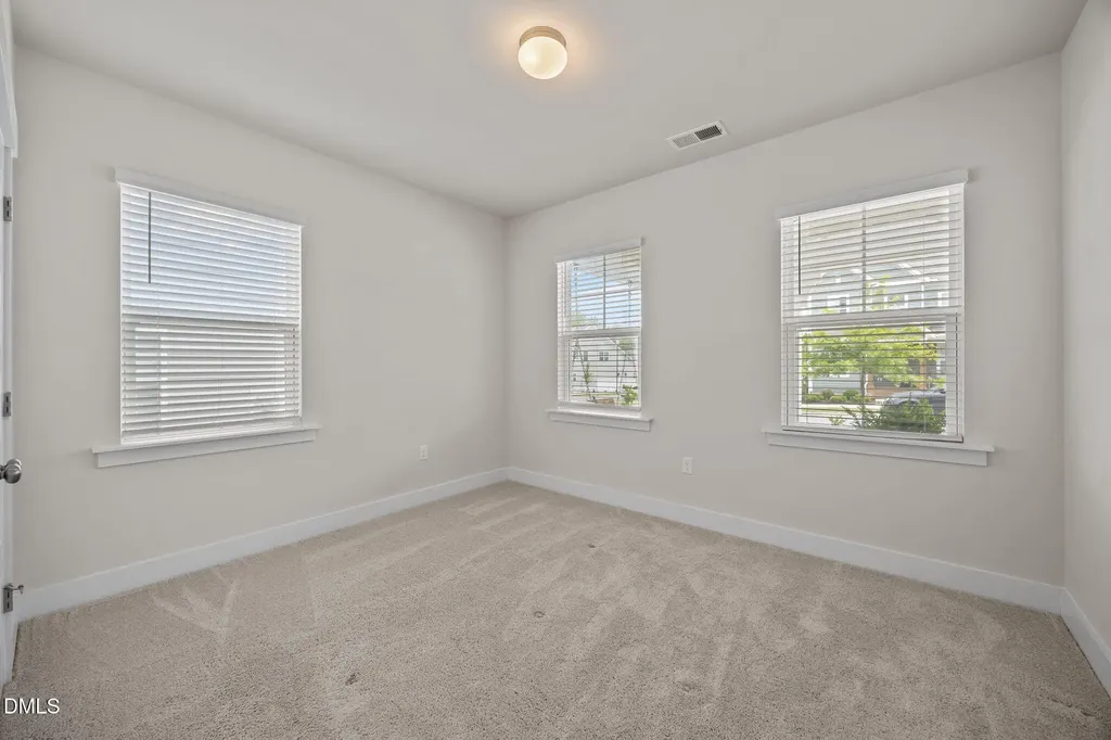 521 Roycroft Drive Wake Forest NC 27587
