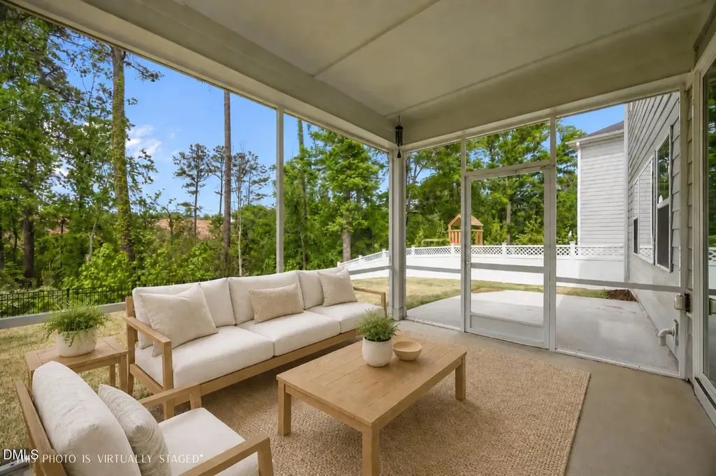 521 Roycroft Drive Wake Forest NC 27587