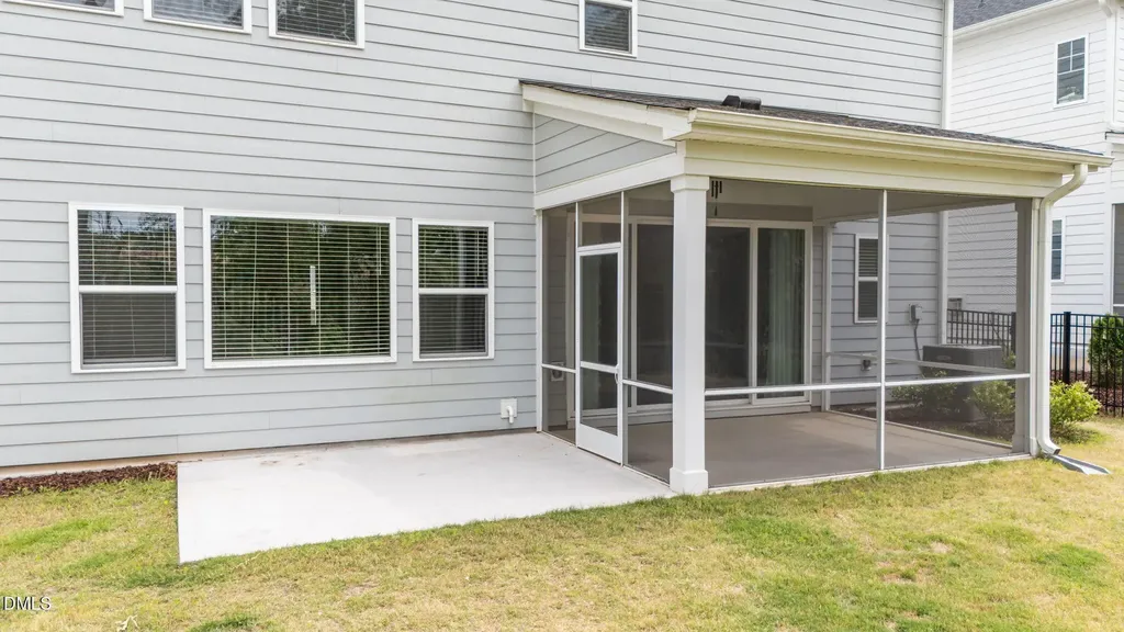 521 Roycroft Drive Wake Forest NC 27587