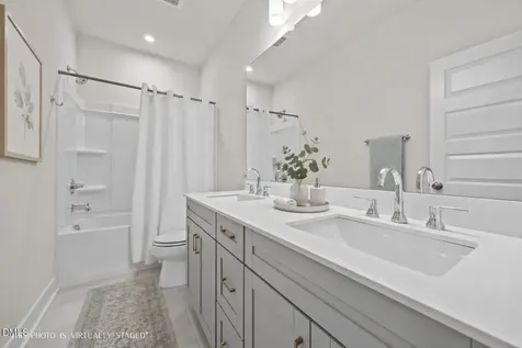 521 Roycroft Drive Wake Forest NC 27587