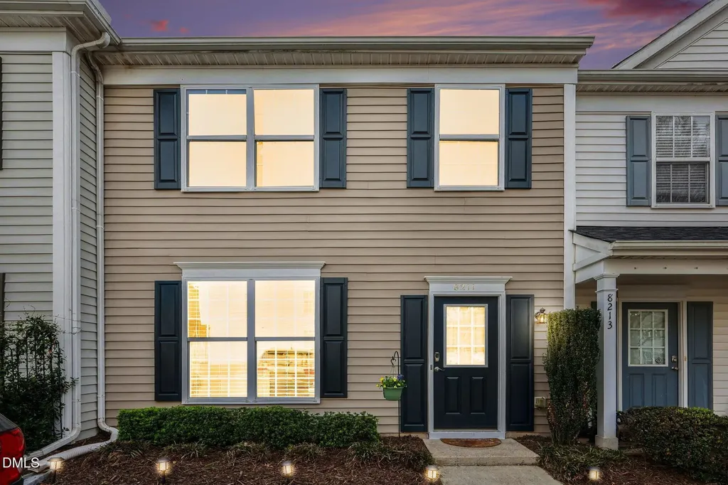 8211 Rhiannon Road Raleigh NC 27613
