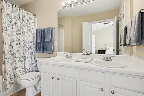 8211 Rhiannon Road Raleigh NC 27613