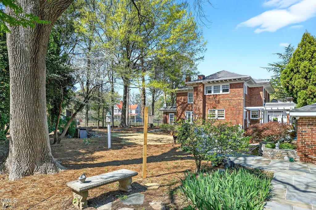 521 S Main Street Wake Forest NC 27587