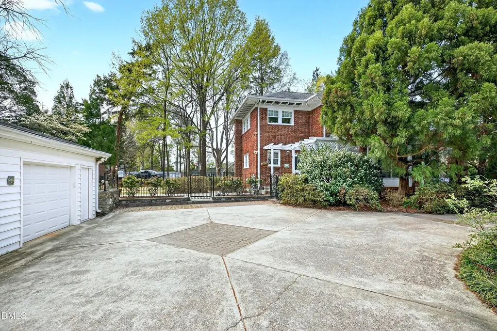521 S Main Street Wake Forest NC 27587