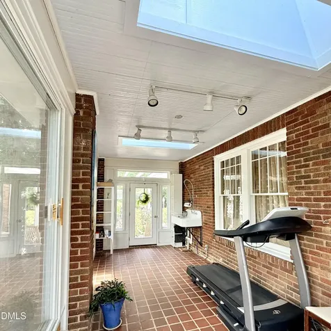 521 S Main Street Wake Forest NC 27587
