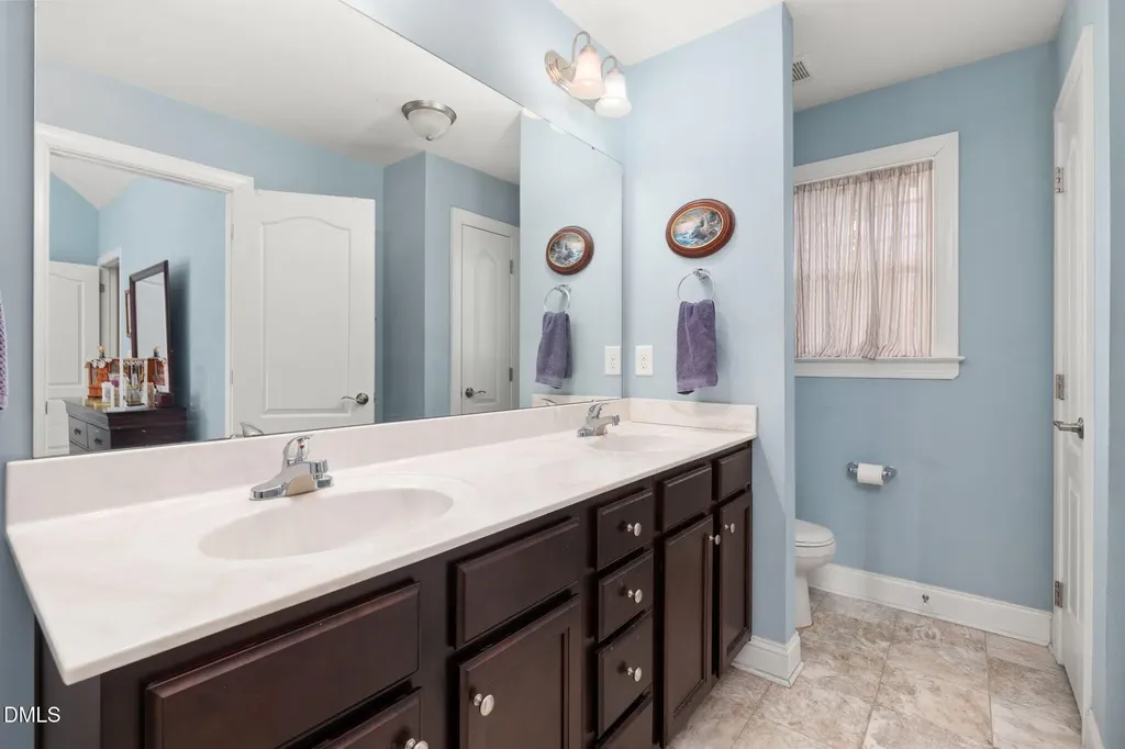 245 Oxfordshire Drive Fuquay Varina NC 27526