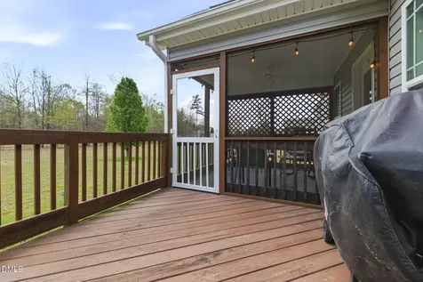 245 Oxfordshire Drive Fuquay Varina NC 27526