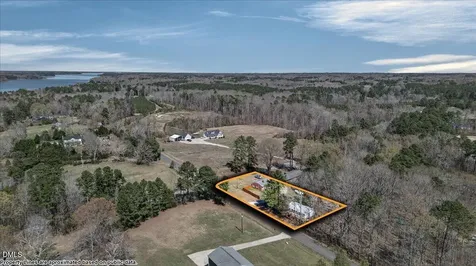 2118 Nutbush Road Henderson NC 27537