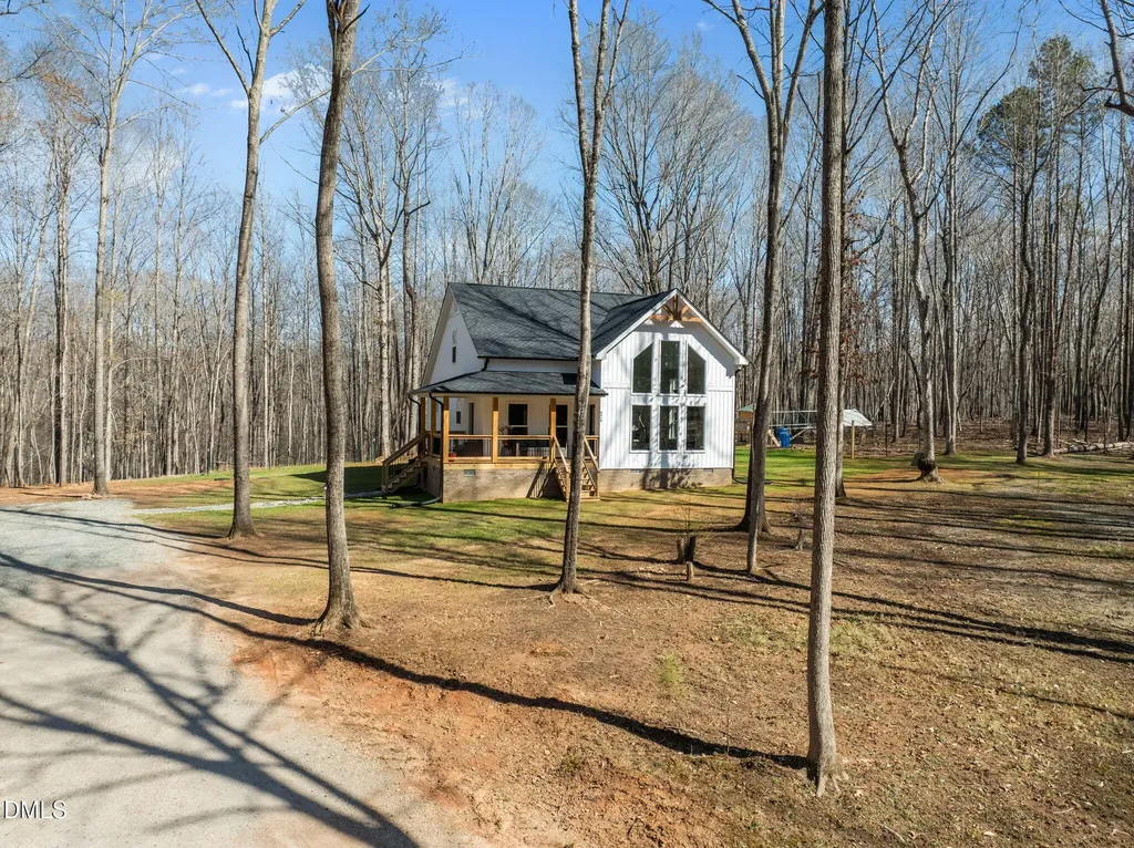 8514 Charlie Stovall Road Roxboro NC 27574