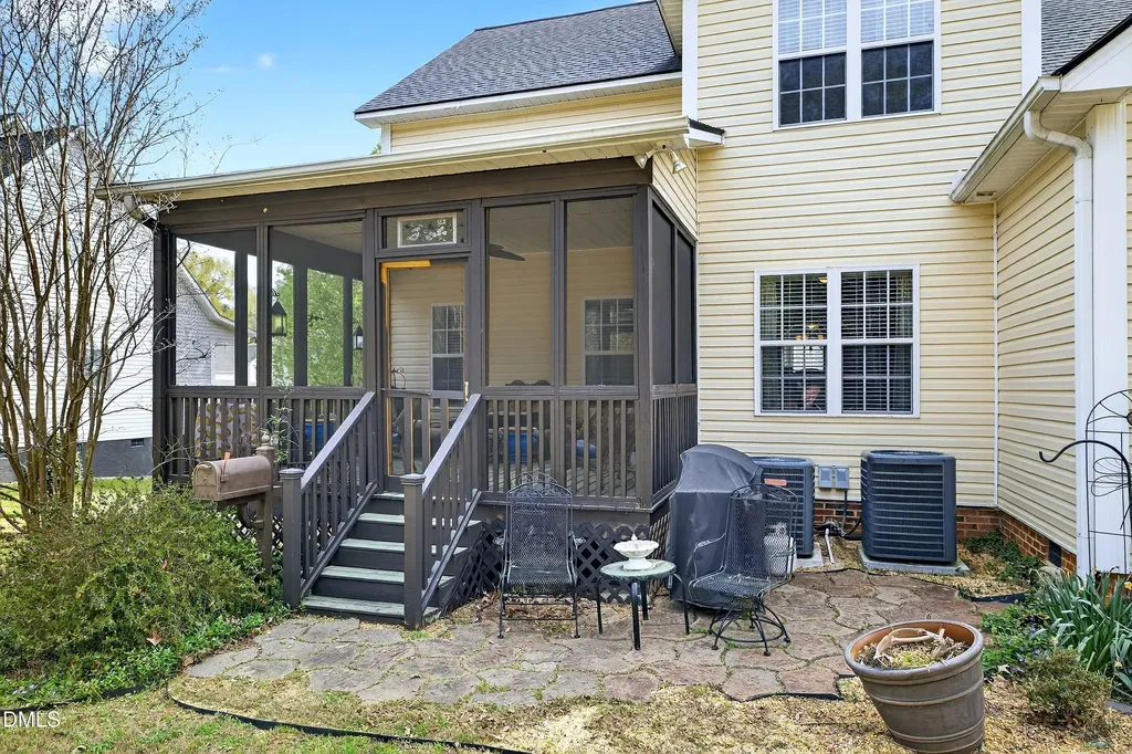 167 Great Oak Drive Garner NC 27529