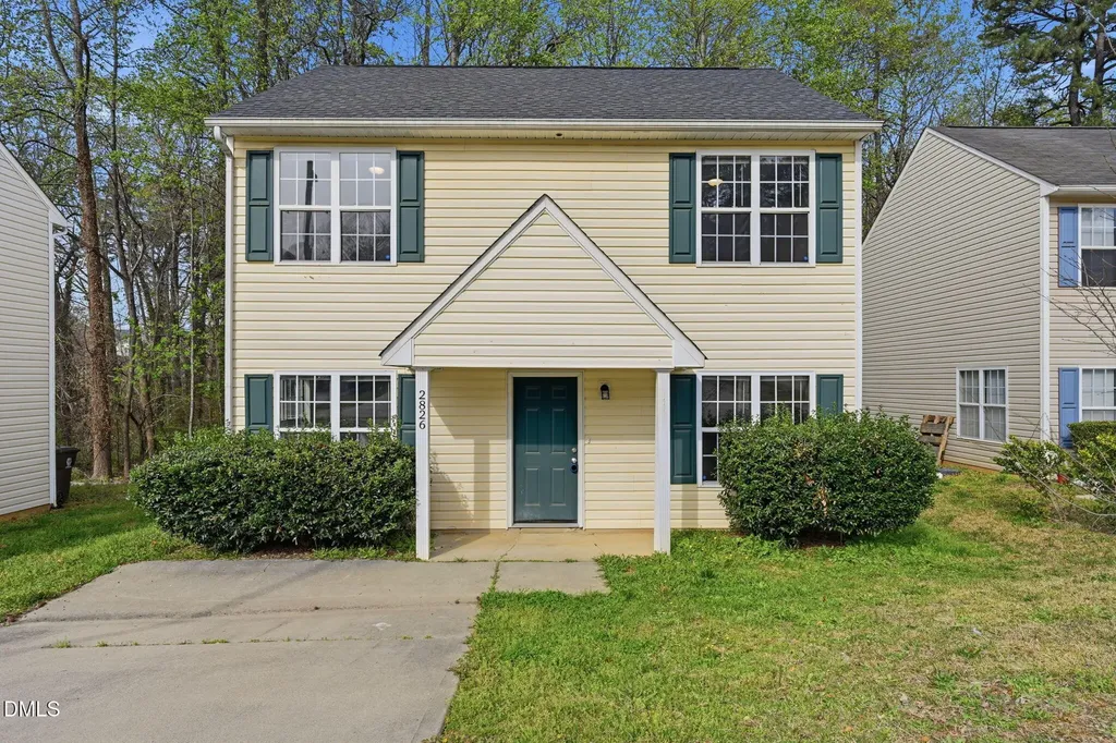 2826 Herndon Village Way Raleigh NC 27610