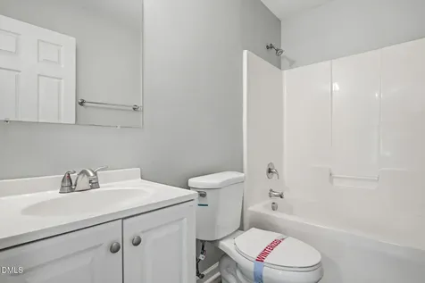 2826 Herndon Village Way Raleigh NC 27610