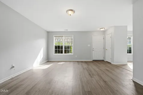 2826 Herndon Village Way Raleigh NC 27610