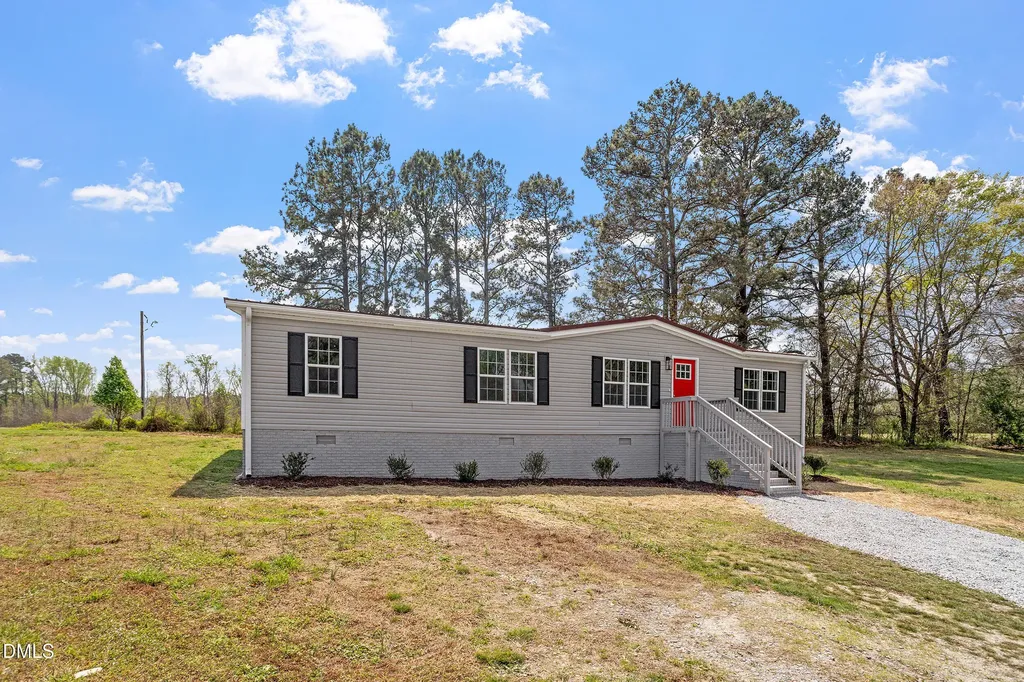 109 Loy Court Fuquay Varina NC 27526