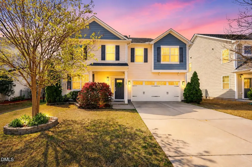 745 Lake Artesia Lane Fuquay Varina NC 27526