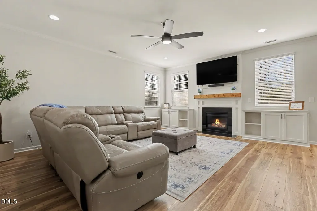 745 Lake Artesia Lane Fuquay Varina NC 27526