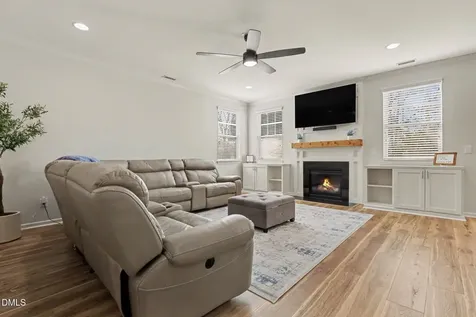 745 Lake Artesia Lane Fuquay Varina NC 27526