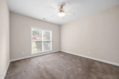 842 Queen City Crescent Apex NC 27523