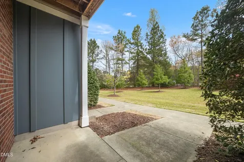 842 Queen City Crescent Apex NC 27523