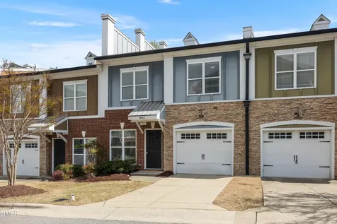 842 Queen City Crescent Apex NC 27523