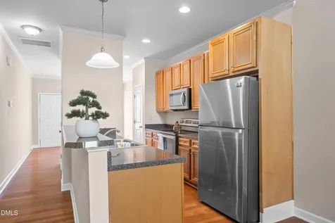 842 Queen City Crescent Apex NC 27523