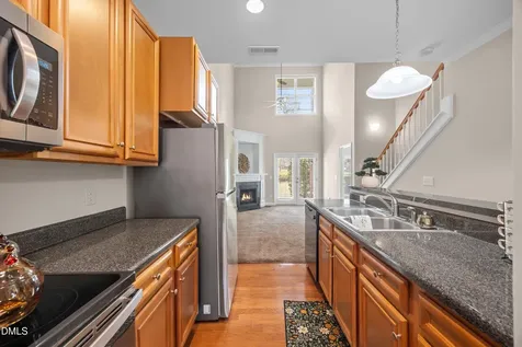 842 Queen City Crescent Apex NC 27523