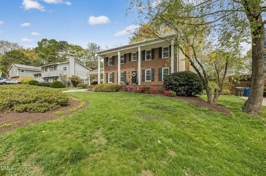 417 Crescent Court Raleigh NC 27609