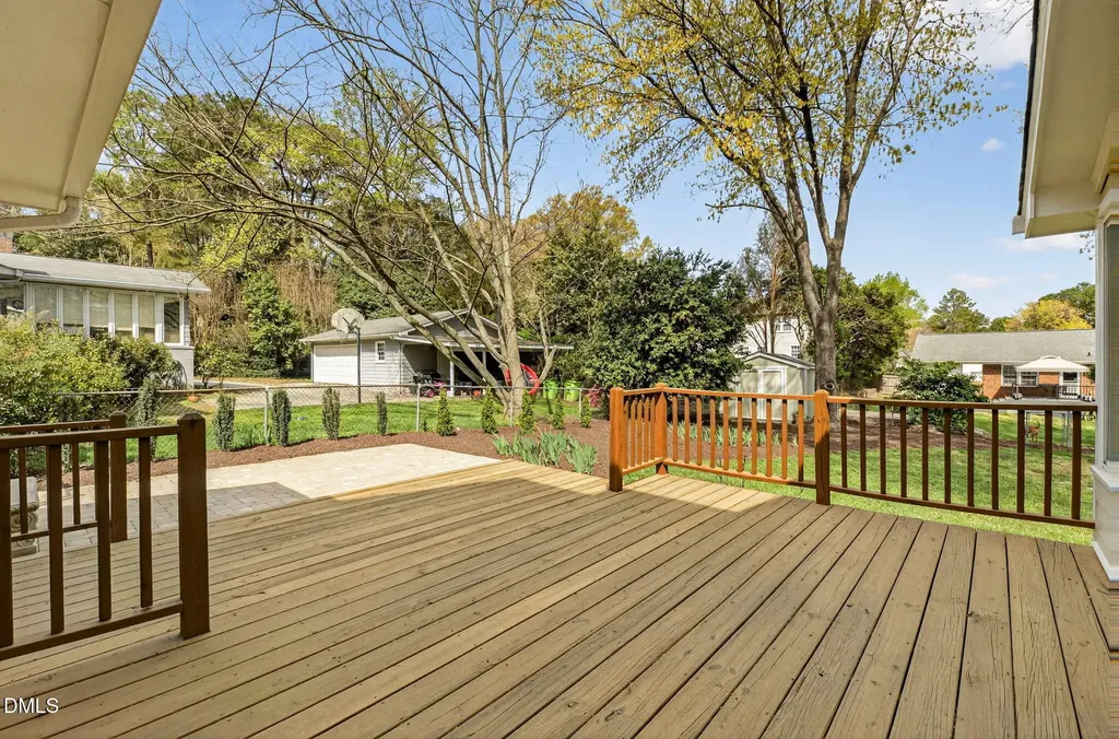417 Crescent Court Raleigh NC 27609