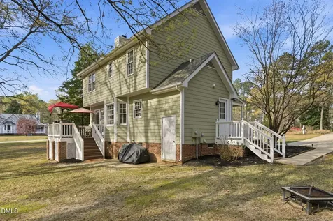 6617 Wateroak Drive Willow Springs NC 27592