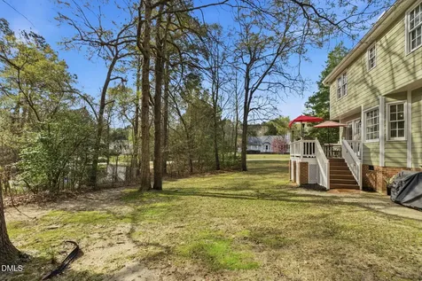 6617 Wateroak Drive Willow Springs NC 27592