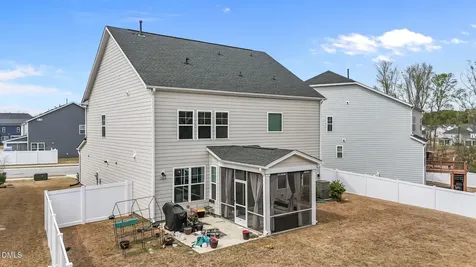 189 Alderbranch Circle Garner NC 27529