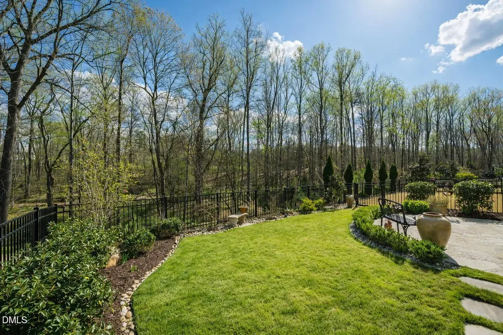 57 Vandalia Avenue Chapel Hill NC 27516