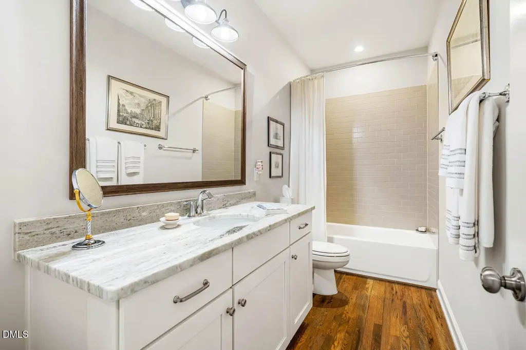 57 Vandalia Avenue Chapel Hill NC 27516