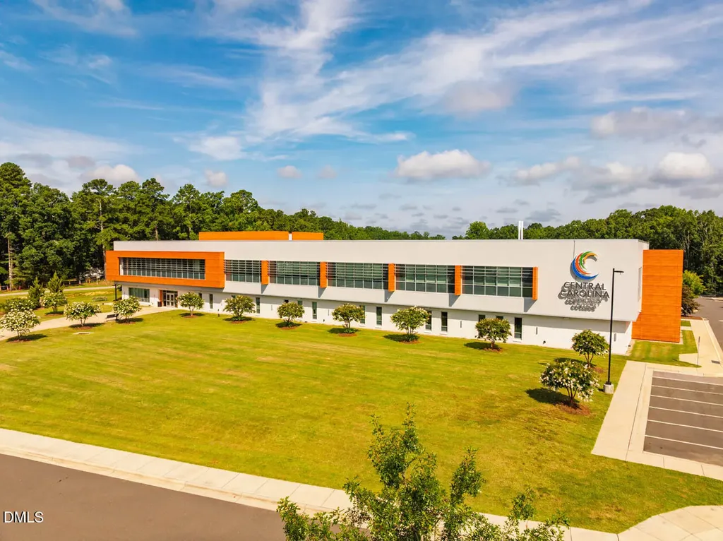 57 Vandalia Avenue Chapel Hill NC 27516