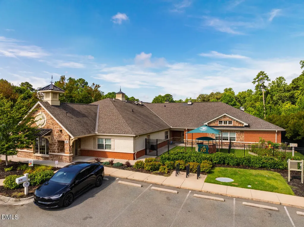 57 Vandalia Avenue Chapel Hill NC 27516