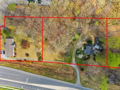 1222 S Fifth Street Mebane NC 27302