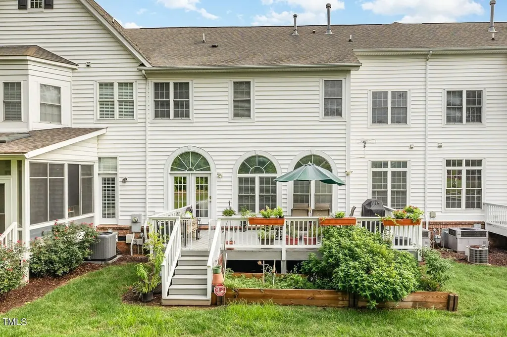 2306 Carriage Oaks Drive Raleigh NC 27614