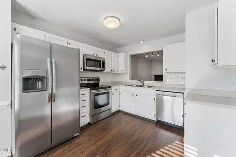 134 Sanair Court Apex NC 27502