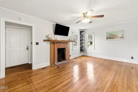 414 S Maple Street Graham NC 27253