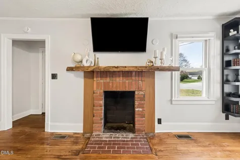 414 S Maple Street Graham NC 27253