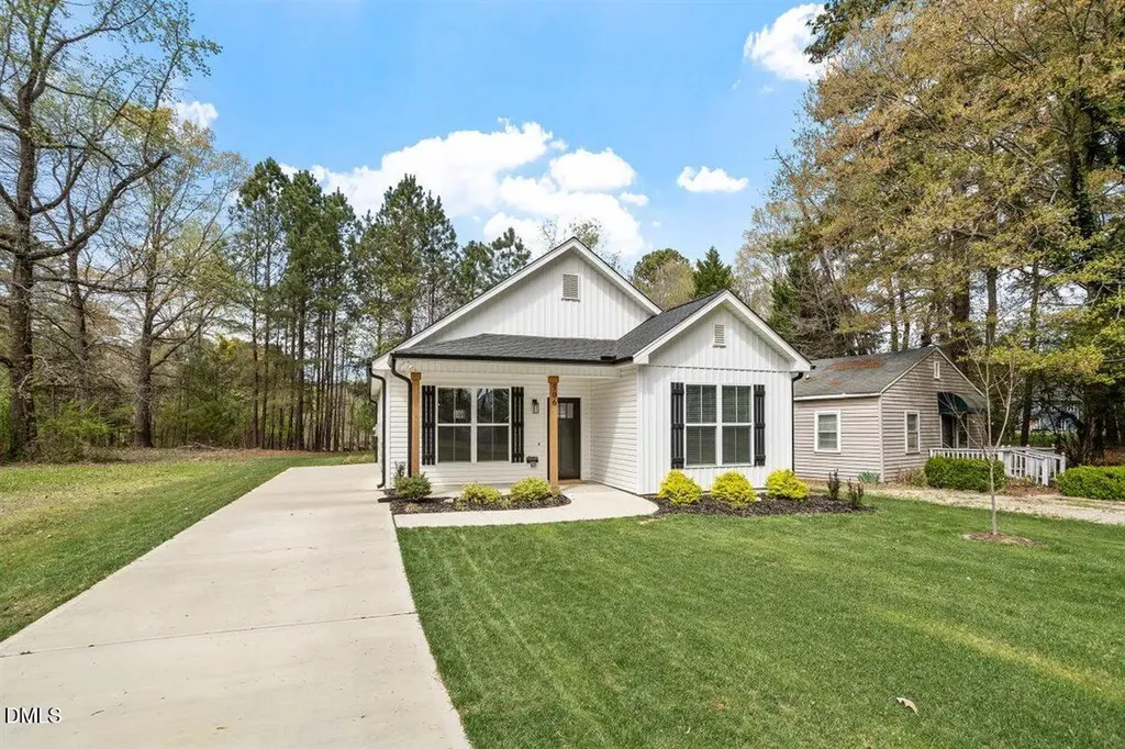 506 Dogwood Road Holly Springs NC 27540