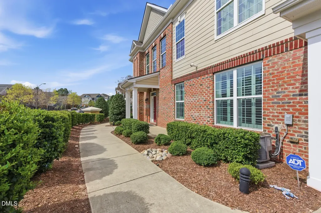 10210 Sablewood Drive Raleigh NC 27617