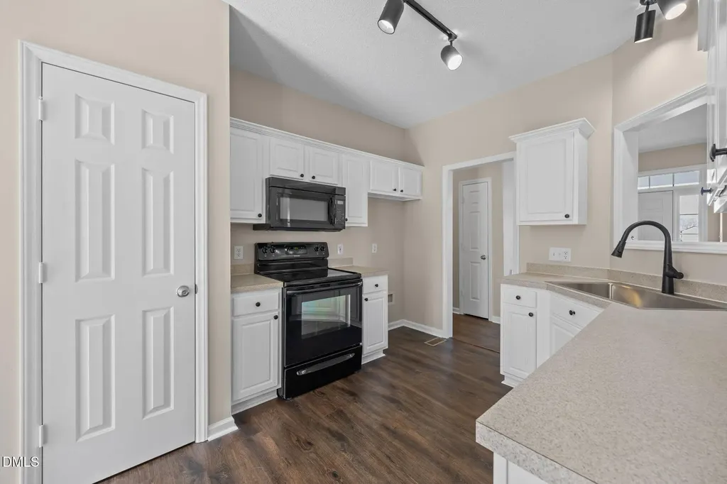 96 Clarence Lane Garner NC 27529