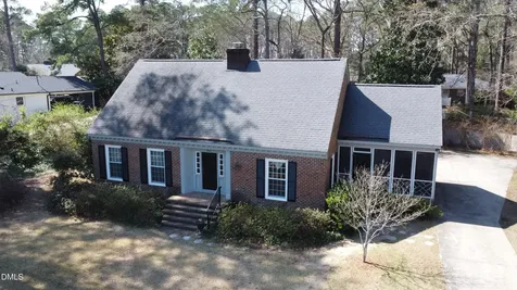 808 E Beechtree Drive Nashville NC 27856