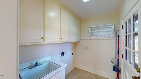 808 E Beechtree Drive Nashville NC 27856