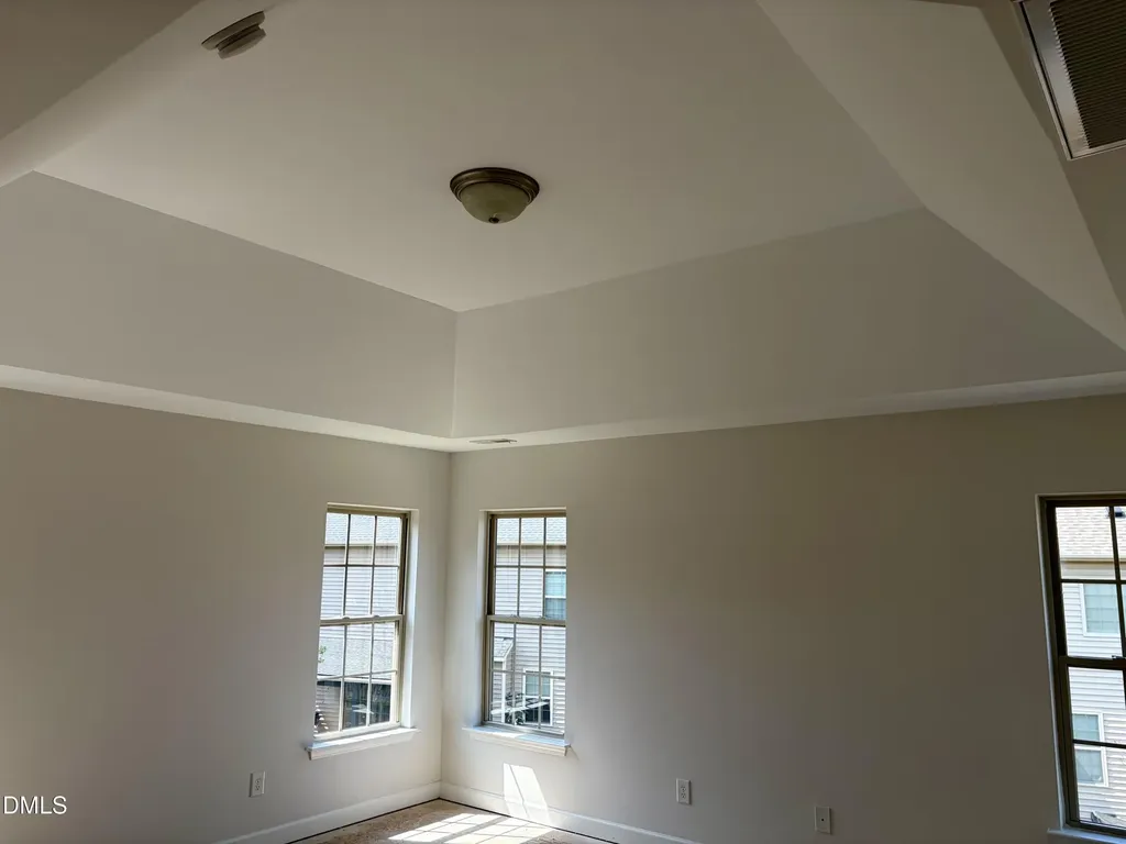 33 W Smoketree Court Clayton NC 27527