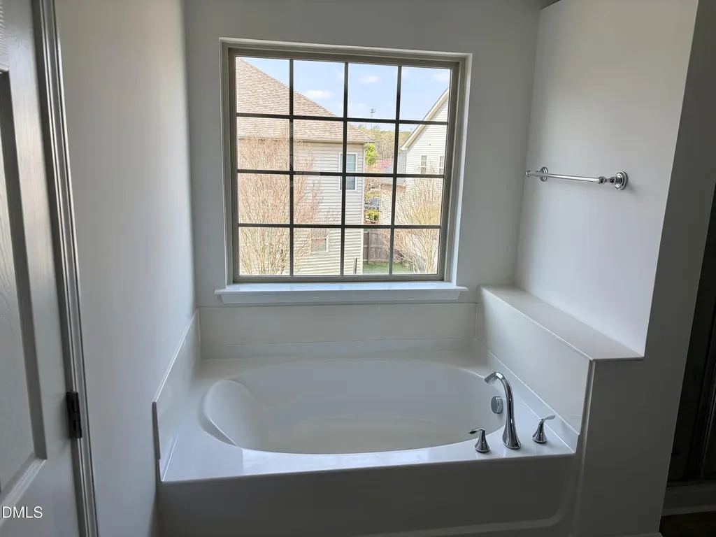 33 W Smoketree Court Clayton NC 27527